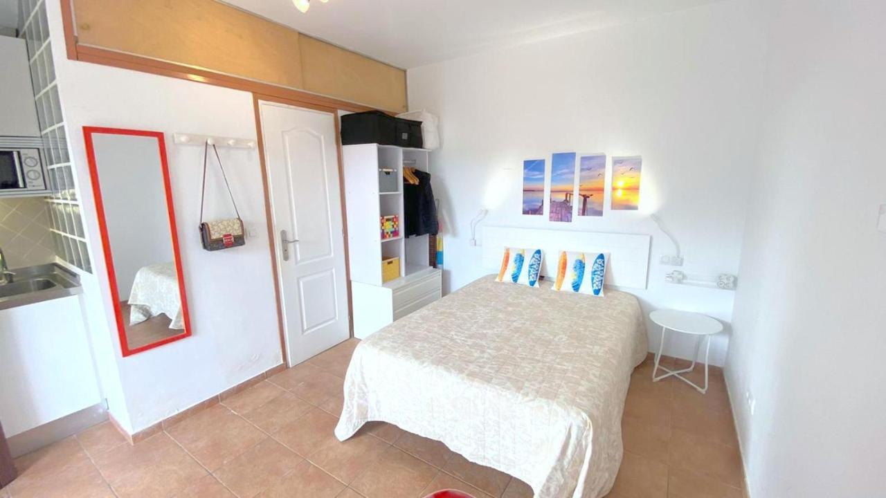 Tenis Sol Levante 103 Росес Екстериор снимка