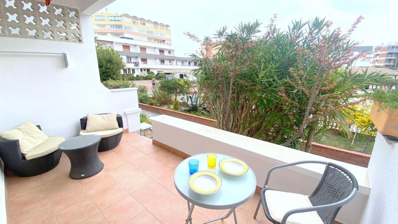 Tenis Sol Levante 103 Росес Екстериор снимка
