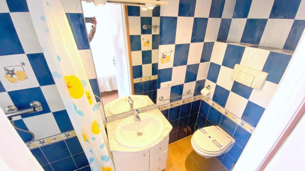 Tenis Sol Levante 103 Росес Екстериор снимка